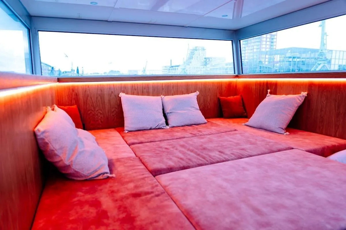 Cyberdeck For Big Groups Hotel Ghent